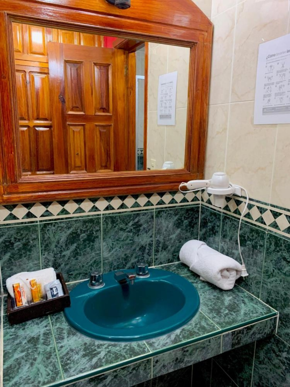 Standard Quadruple Room at Hotel Real de la Sierra, photo 4
